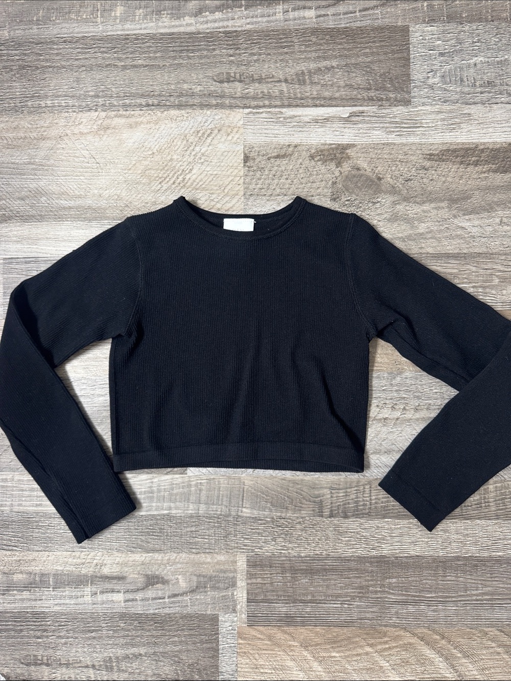 Black Ribbed Long-Sleeve Crop Top -Zara